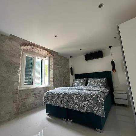 Madonna Apartment Split Exterior photo