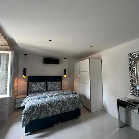 Madonna Apartment Split Exterior photo
