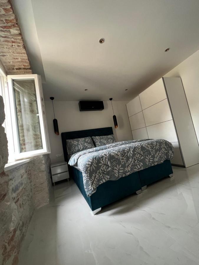 Madonna Apartment Split